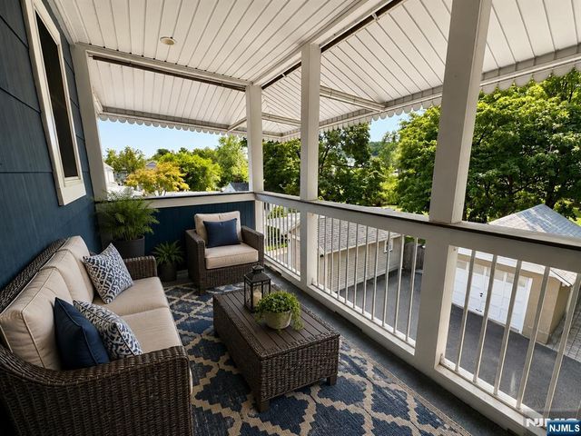 100 1st Avenue, Hawthorne, NJ 07506