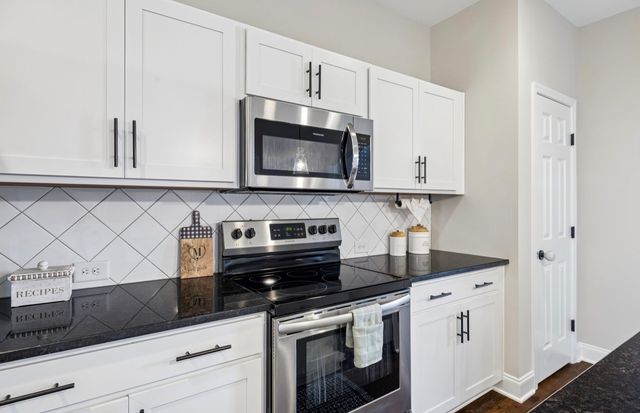 135 Santa Rosa Dr, Gallatin, TN 37066