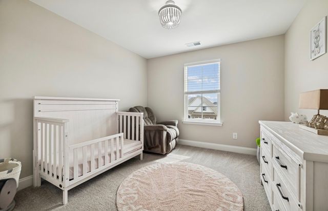 135 Santa Rosa Dr, Gallatin, TN 37066