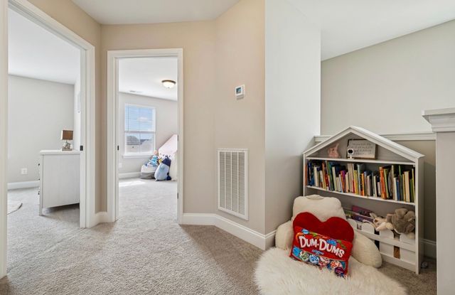 135 Santa Rosa Dr, Gallatin, TN 37066