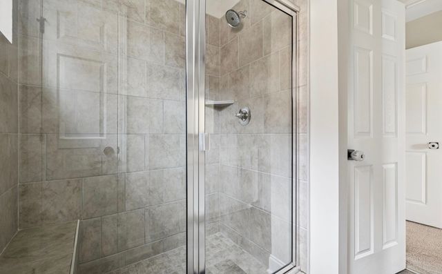 135 Santa Rosa Dr, Gallatin, TN 37066