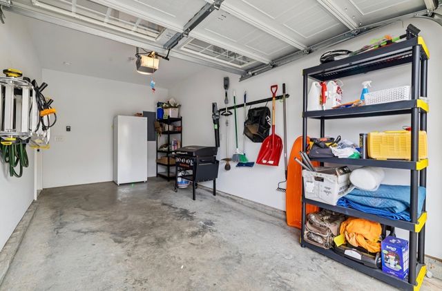 135 Santa Rosa Dr, Gallatin, TN 37066