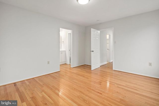 8684 VENOY CT, Alexandria, VA 22309