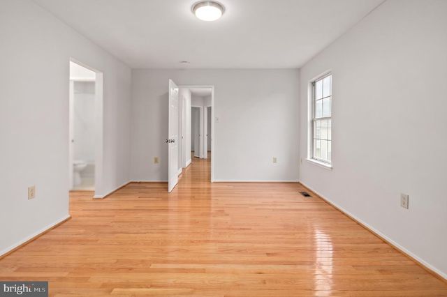 8684 VENOY CT, Alexandria, VA 22309