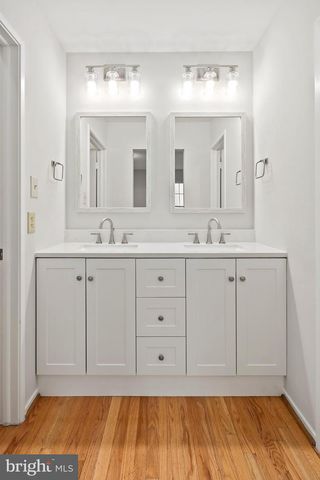 8684 VENOY CT, Alexandria, VA 22309