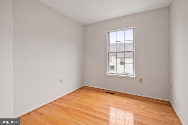 8684 VENOY CT, Alexandria, VA 22309