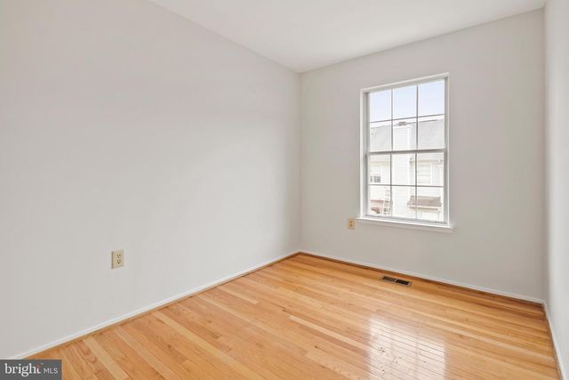 8684 VENOY CT, Alexandria, VA 22309