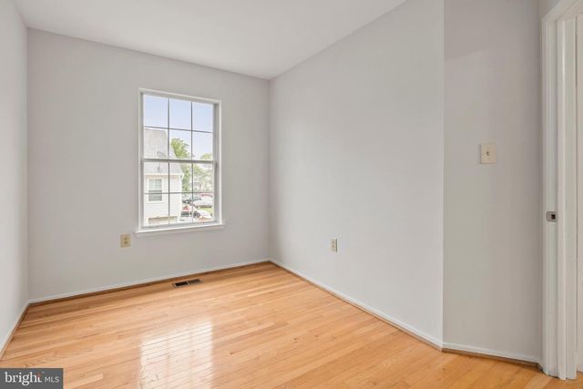 8684 VENOY CT, Alexandria, VA 22309