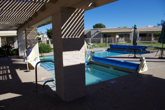 729 S Arrowwood Way, Mesa, AZ 85208