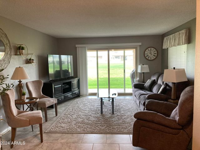 729 S Arrowwood Way, Mesa, AZ 85208