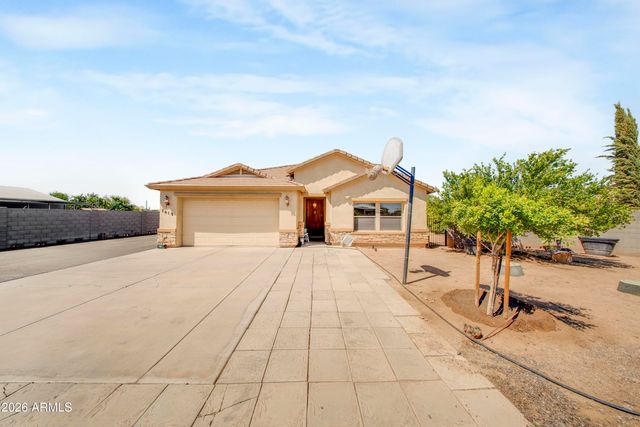 7612 N 81st Lane, Glendale, AZ 85303