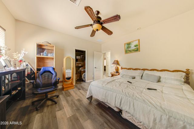 7612 N 81st Lane, Glendale, AZ 85303