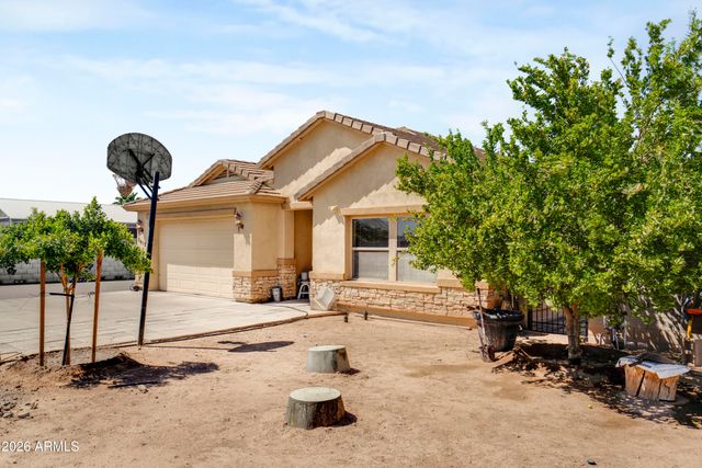 7612 N 81st Lane, Glendale, AZ 85303
