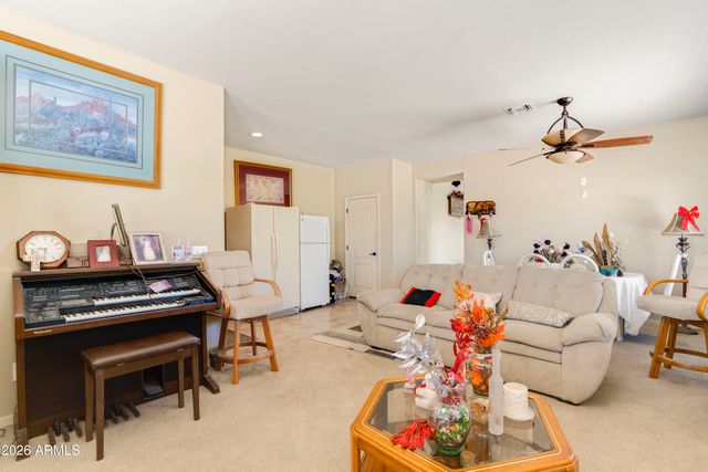 7612 N 81st Lane, Glendale, AZ 85303