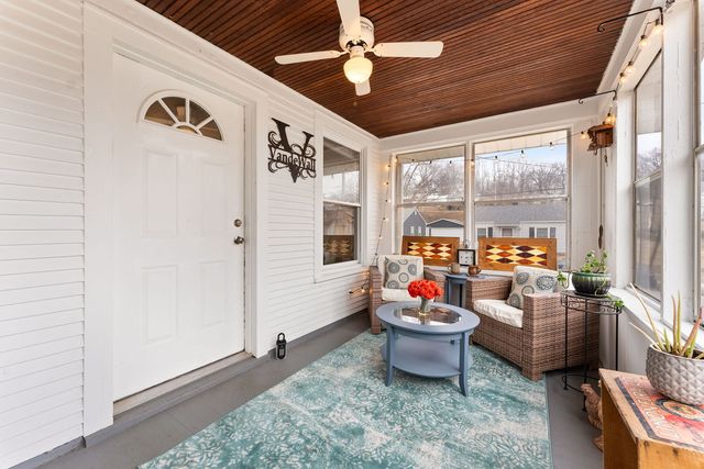 606 Indian Road, Davenport, IA 52802