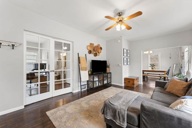 606 Indian Road, Davenport, IA 52802