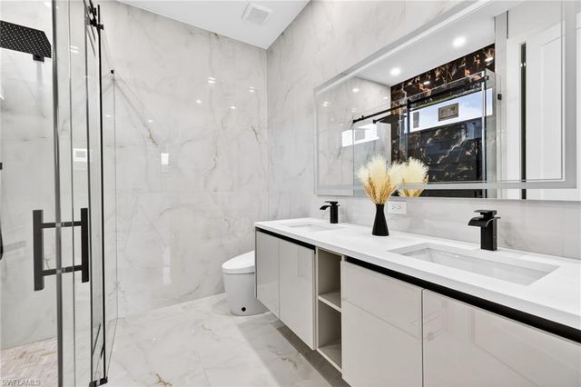 2223 NW 11th CT, Cape Coral, FL 33993