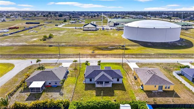 2223 NW 11th CT, Cape Coral, FL 33993