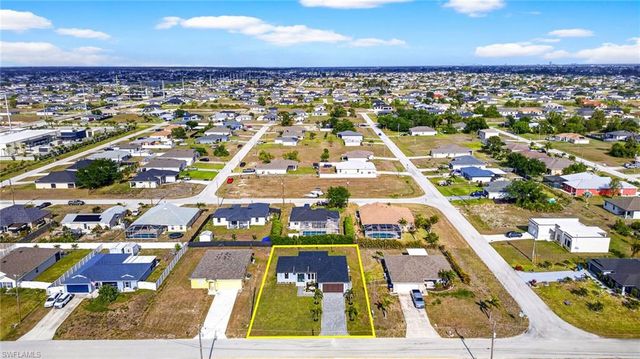 2223 NW 11th CT, Cape Coral, FL 33993