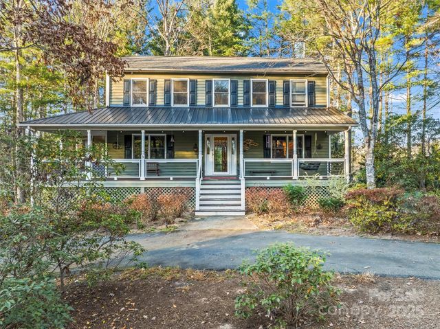 9 Meadow Wood Trail, Fletcher, NC 28732