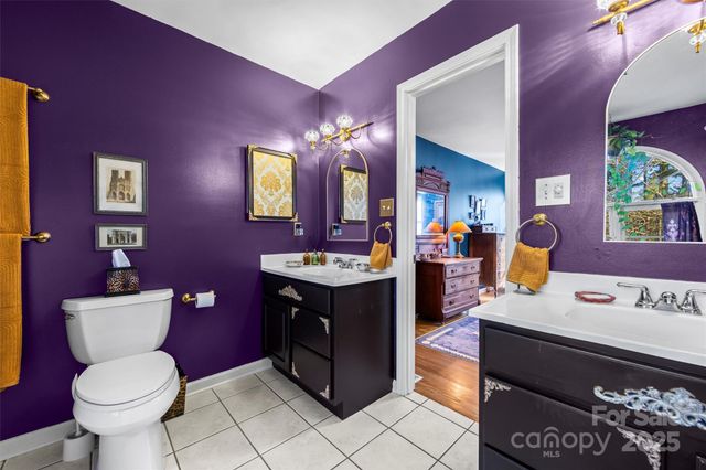 9 Meadow Wood Trail, Fletcher, NC 28732