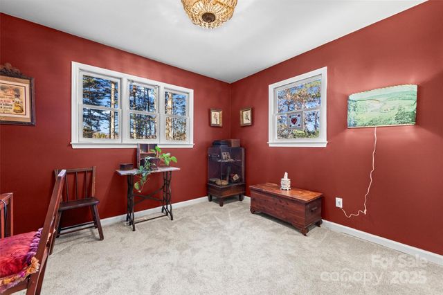 9 Meadow Wood Trail, Fletcher, NC 28732