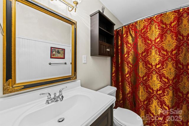 9 Meadow Wood Trail, Fletcher, NC 28732