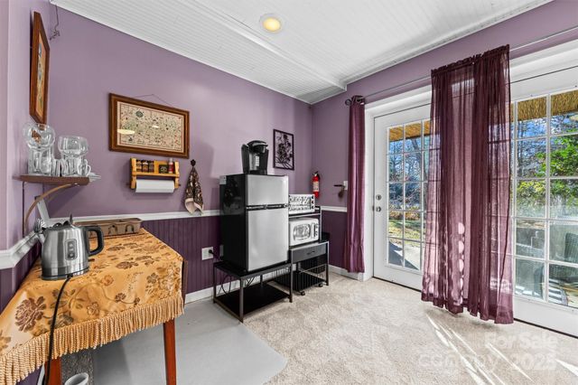 9 Meadow Wood Trail, Fletcher, NC 28732