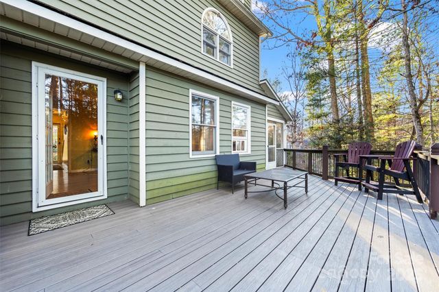 9 Meadow Wood Trail, Fletcher, NC 28732