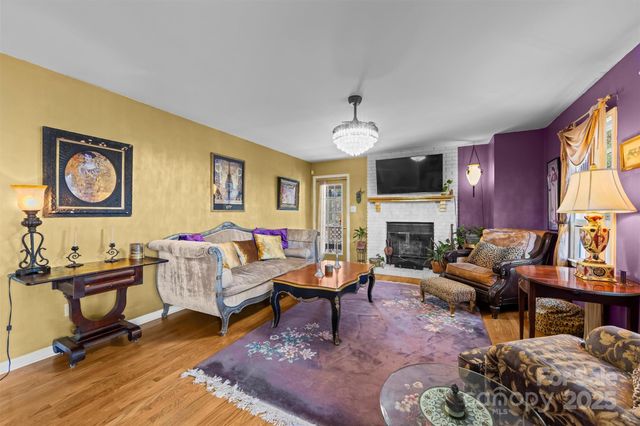 9 Meadow Wood Trail, Fletcher, NC 28732