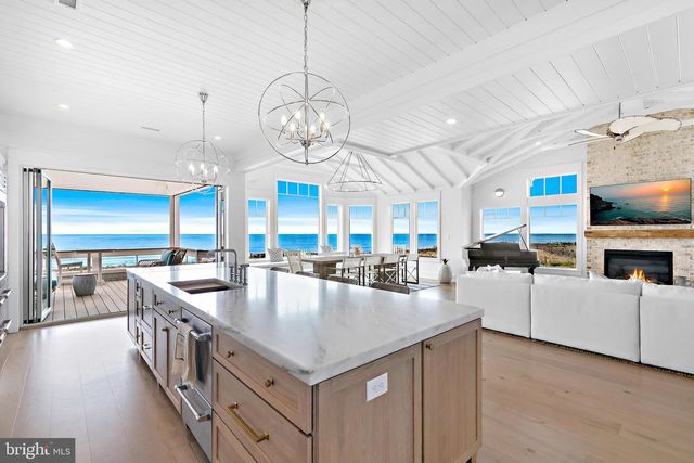 917 S ATLANTIC AVE, Beach Haven, NJ 08008