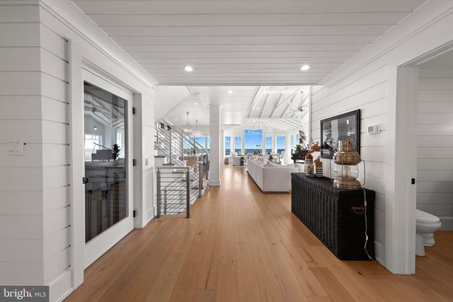 917 S ATLANTIC AVE, Beach Haven, NJ 08008