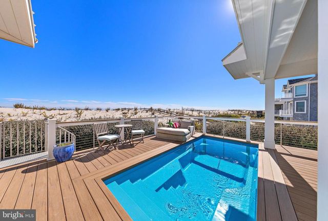 917 S ATLANTIC AVE, Beach Haven, NJ 08008