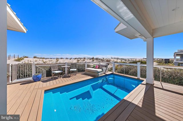 917 S ATLANTIC AVE, Beach Haven, NJ 08008