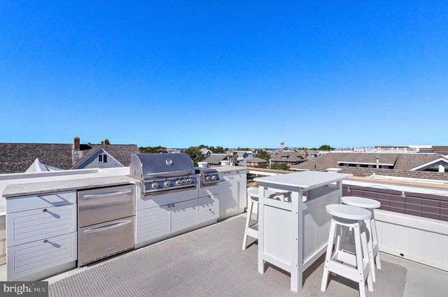 917 S ATLANTIC AVE, Beach Haven, NJ 08008