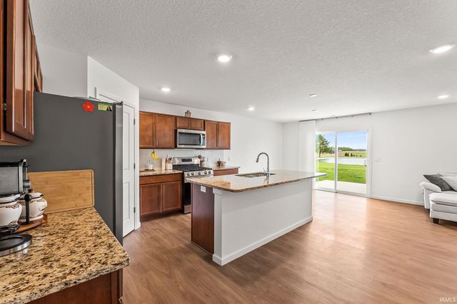 715 Aviation Drive, Ossian, IN 46777