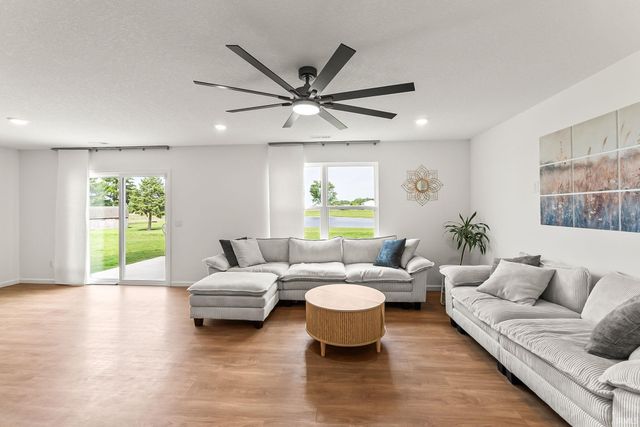 715 Aviation Drive, Ossian, IN 46777