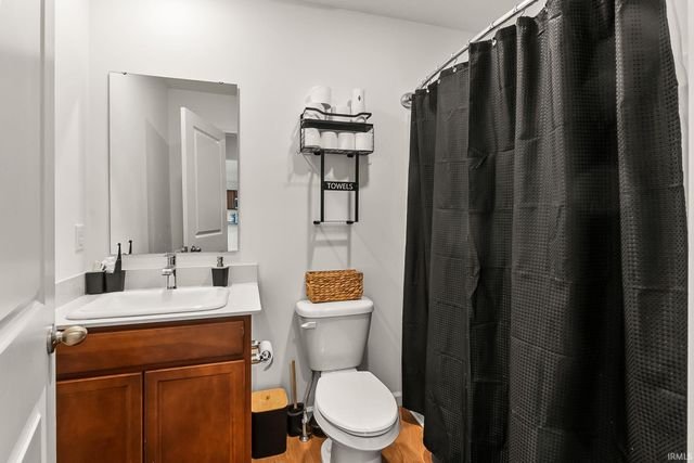 715 Aviation Drive, Ossian, IN 46777