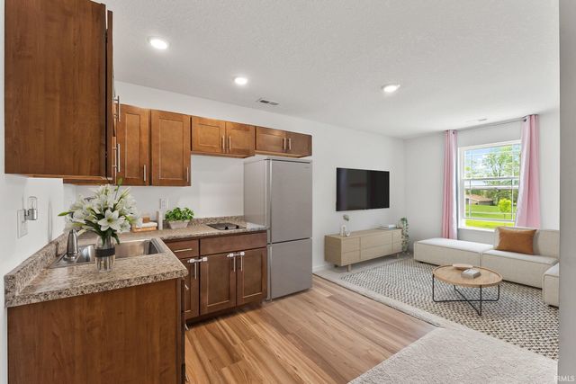 715 Aviation Drive, Ossian, IN 46777