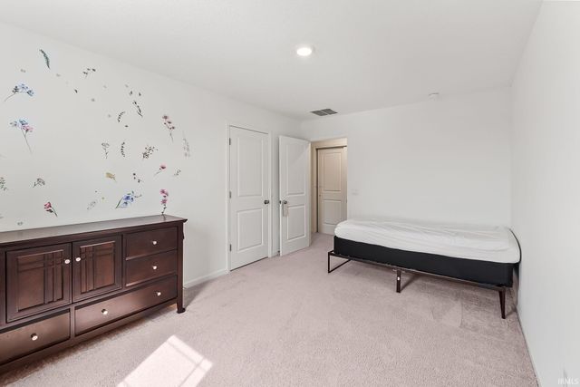 715 Aviation Drive, Ossian, IN 46777