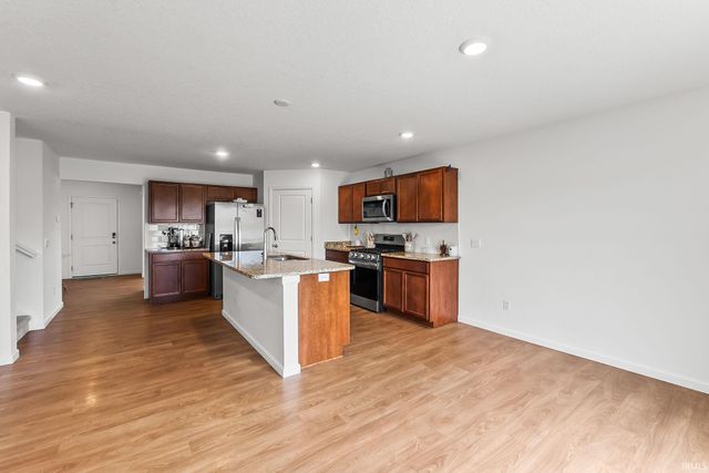 715 Aviation Drive, Ossian, IN 46777
