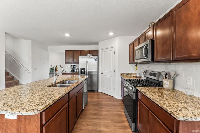 715 Aviation Drive, Ossian, IN 46777