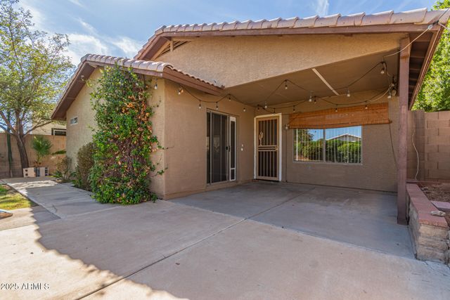 19011 N 12TH Drive, Phoenix, AZ 85027