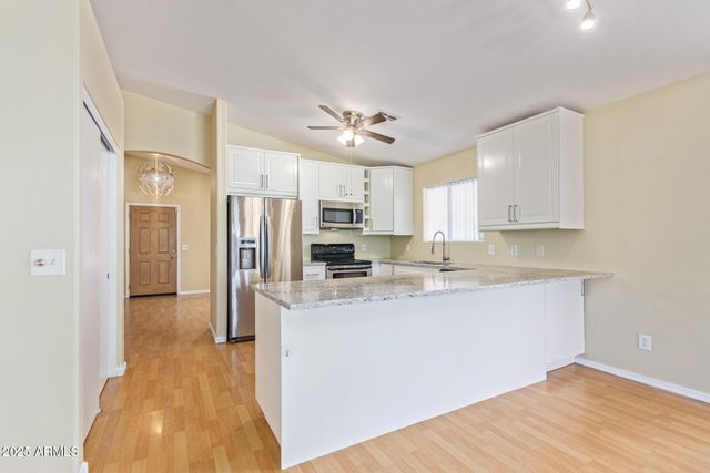 19011 N 12TH Drive, Phoenix, AZ 85027