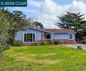 742 La Paloma Rd, El Sobrante, CA 94803