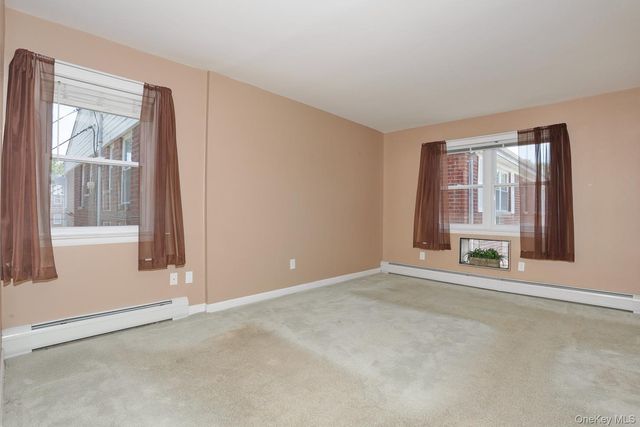 231 N Middletown Road H, Pearl River, NY 10965