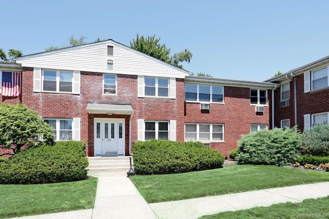 231 N Middletown Road H, Pearl River, NY 10965