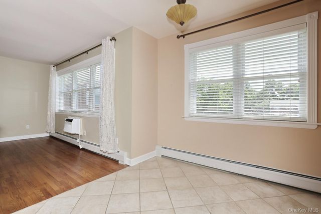 231 N Middletown Road H, Pearl River, NY 10965