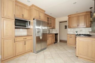 231 N Middletown Road H, Pearl River, NY 10965