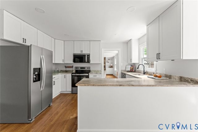 2703 Meeting Gate Ct, Midlothian, VA 23112